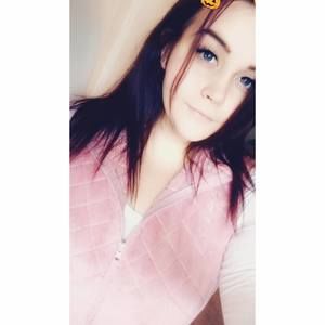 Meet your Posher, Desiree